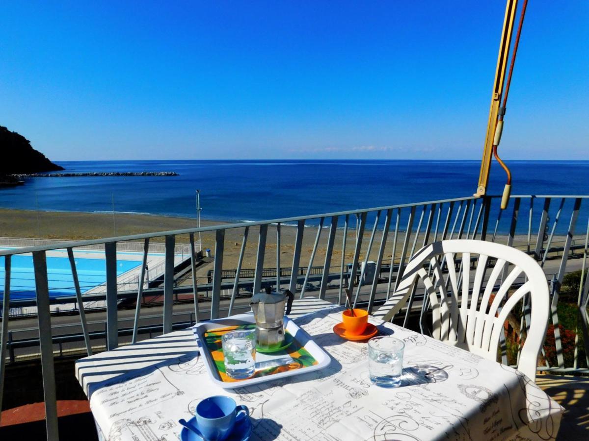 Trilocale Con Meravigliosa Vista Mare, Levanto Exterior foto