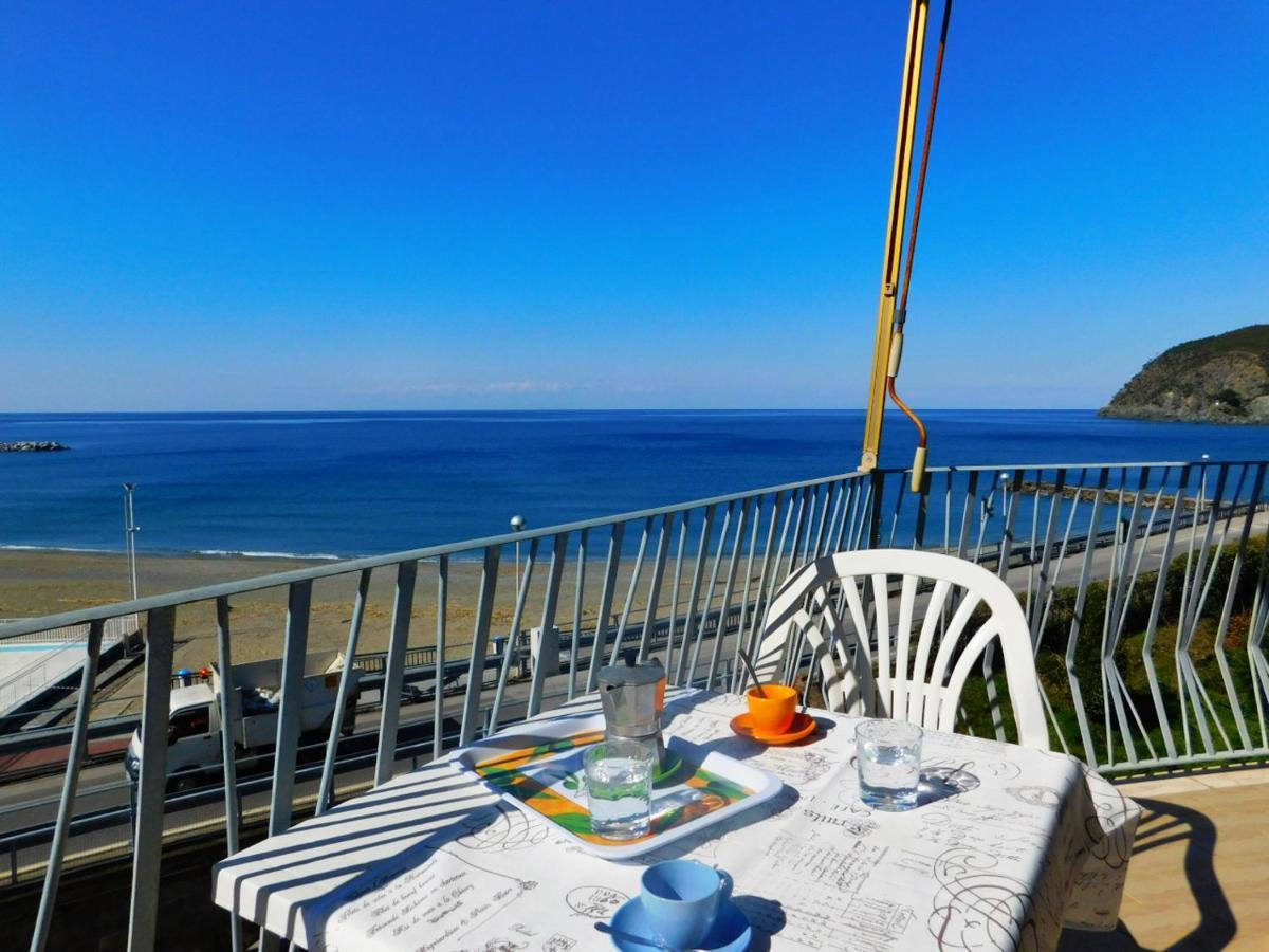Trilocale Con Meravigliosa Vista Mare, Levanto Exterior foto